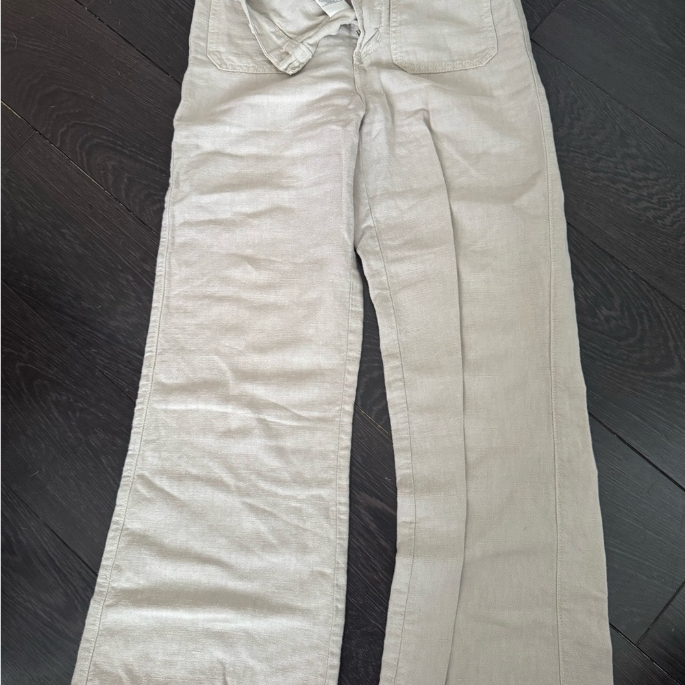 Retro booty popping linen pants